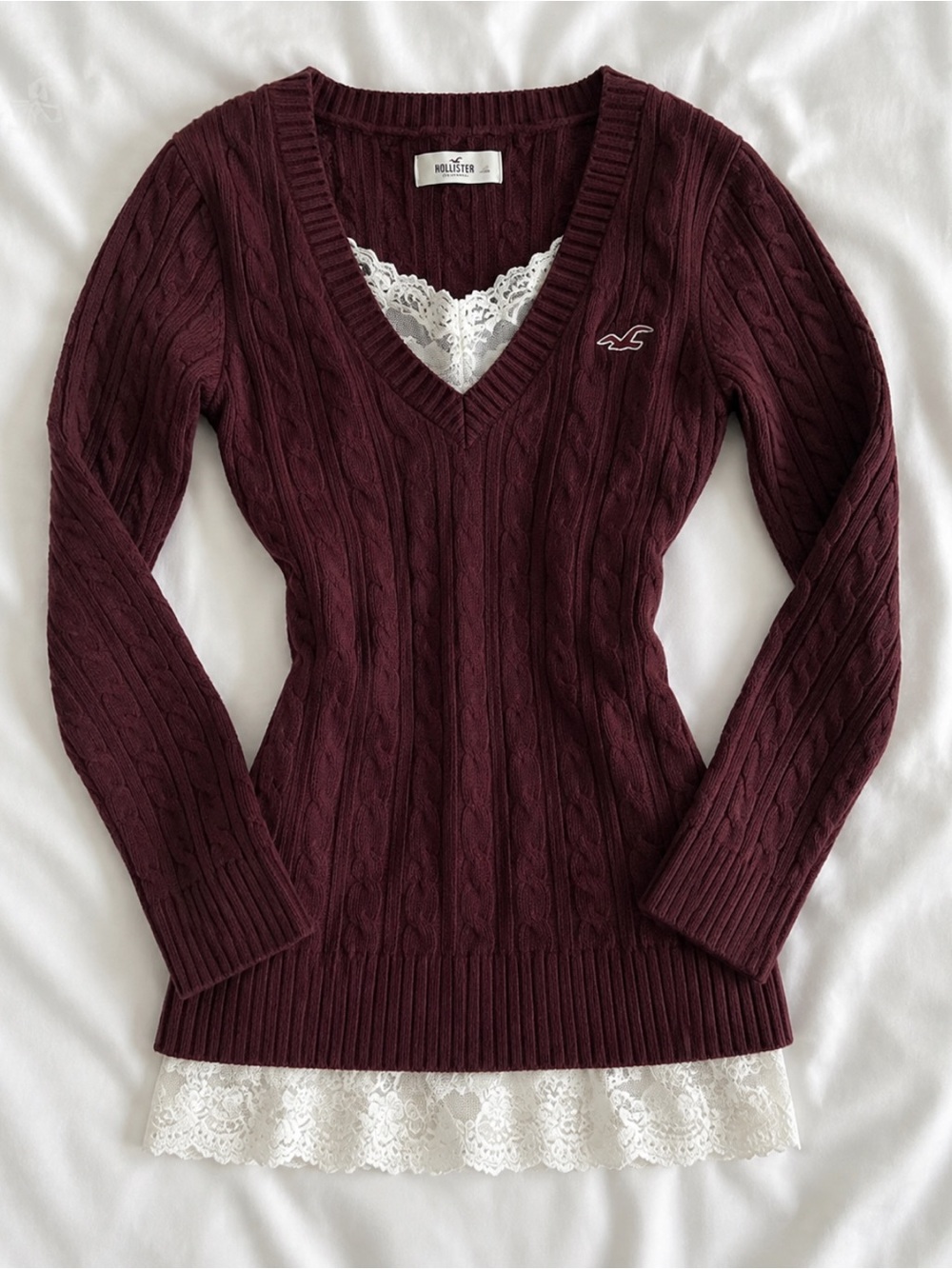 Hollister Burgundy Cable Knit V-Neck Sweater